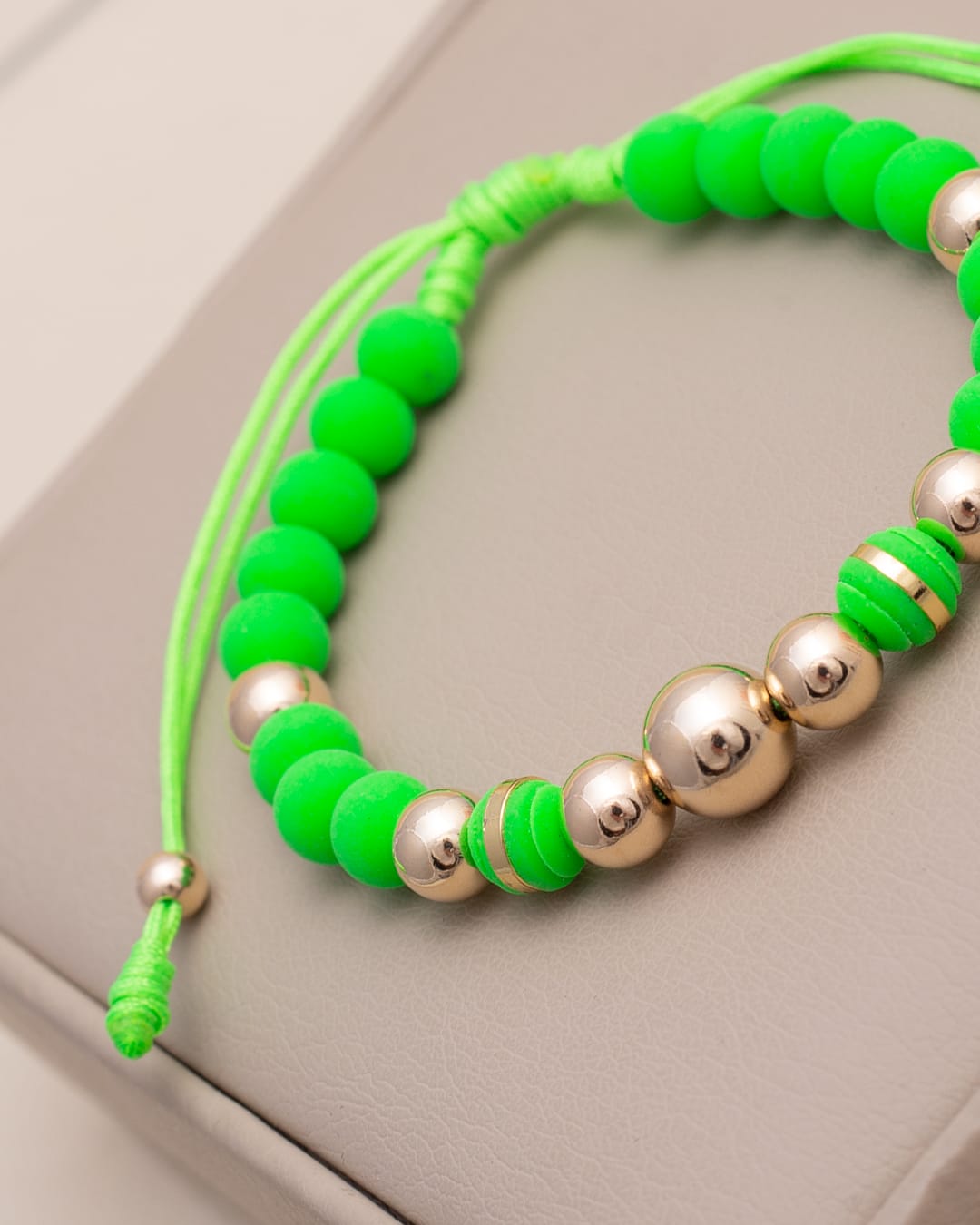 Neon green bracelet smooth 6mm and 8mm beads