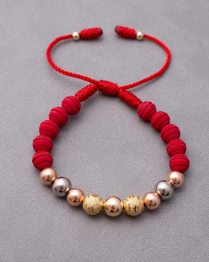 Red bracelet smooth and shiny 7mm and 8mm beads